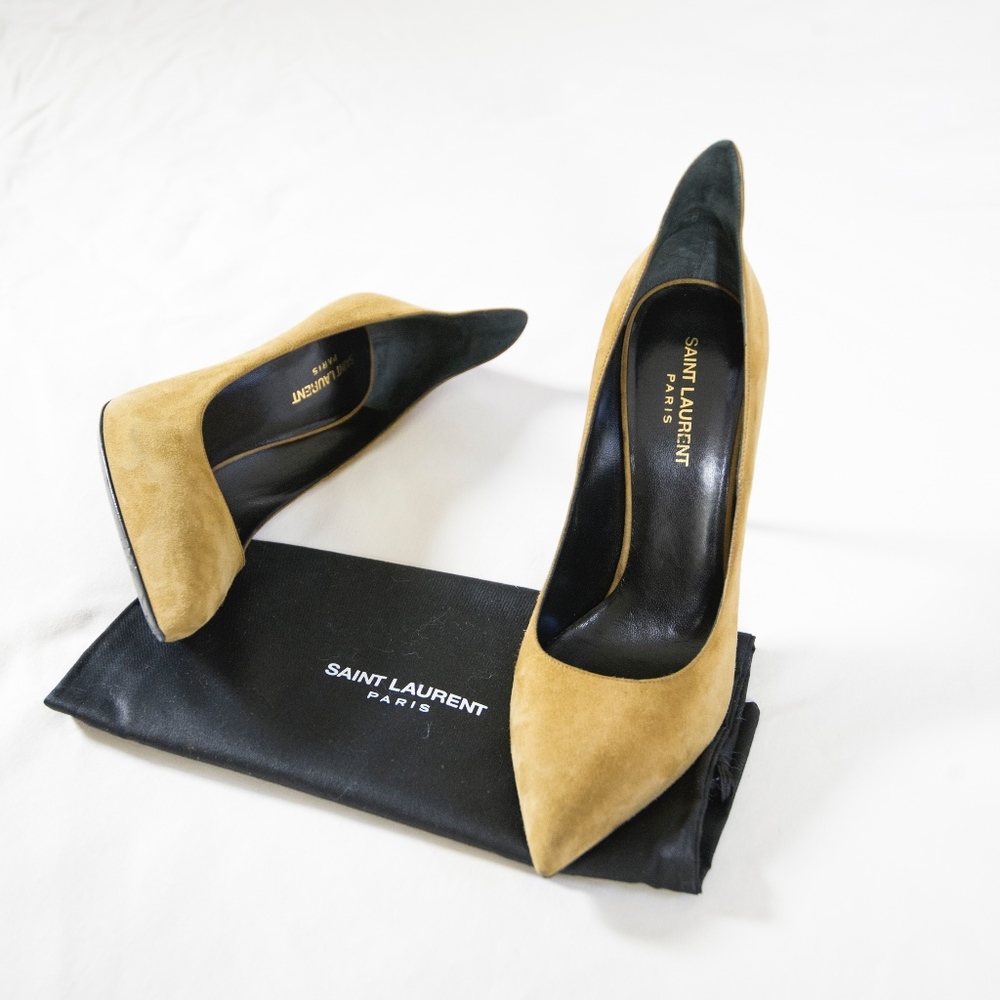 Saint Laurent Thorn Pumps